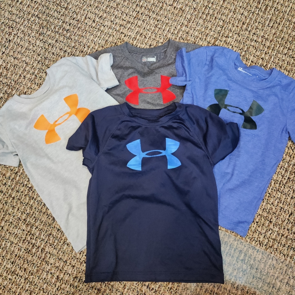 Boys Under Armour t-shirts size 5